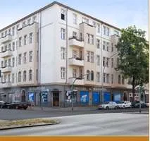 Altbau aus Gründerzeit in hervorragender Lage sucht Mieter — photo 1